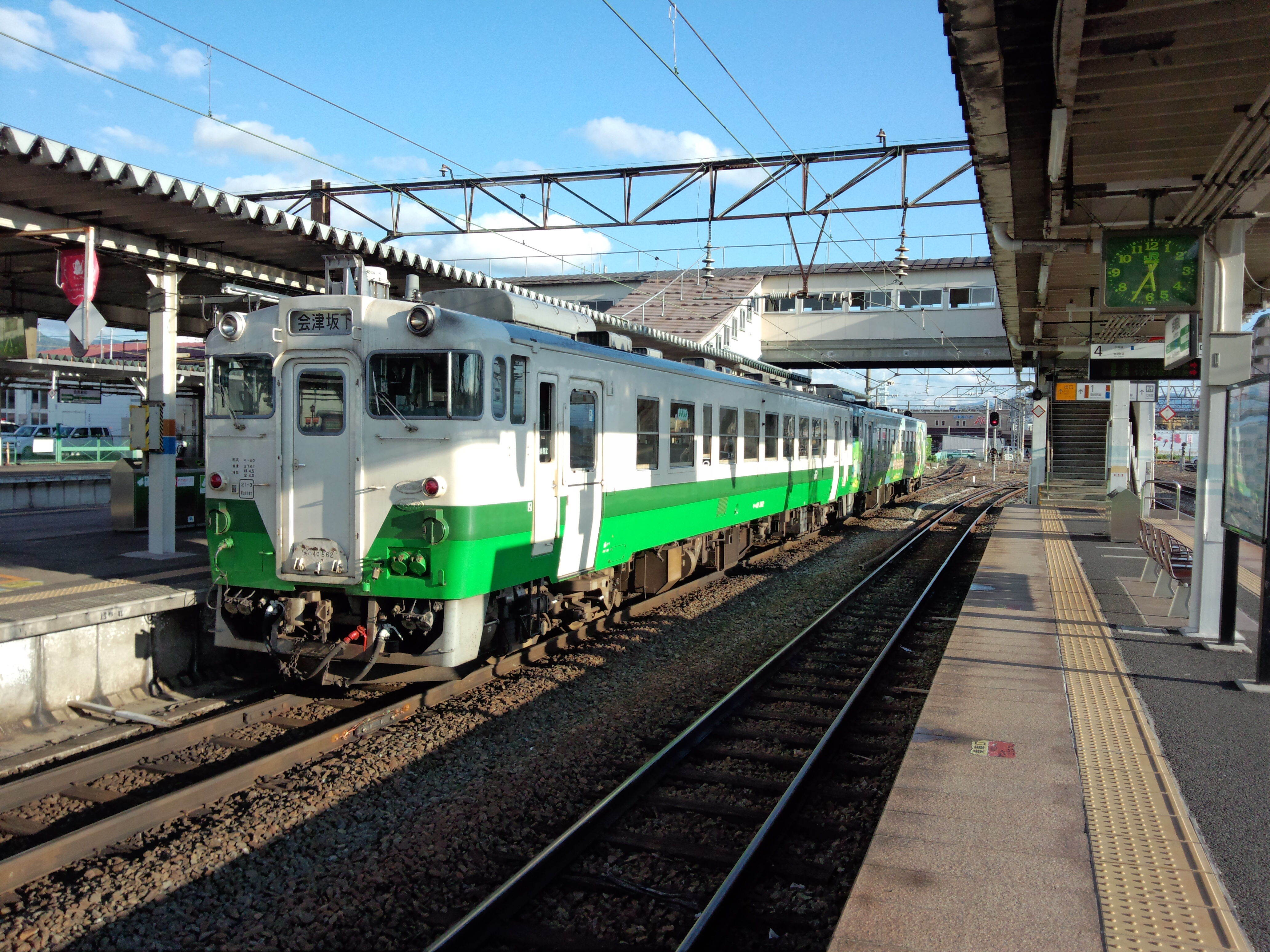 TOMIXのキハ40(東北地域本社色)レビュー: 東北大学鉄道研究会