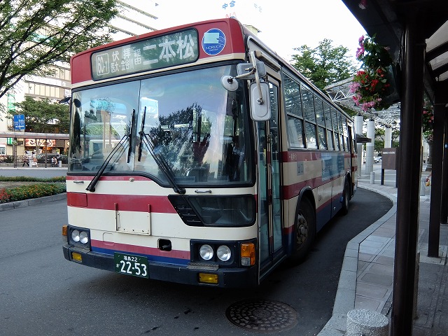 谷川 安い 駅 バス