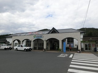 気仙沼駅.jpg